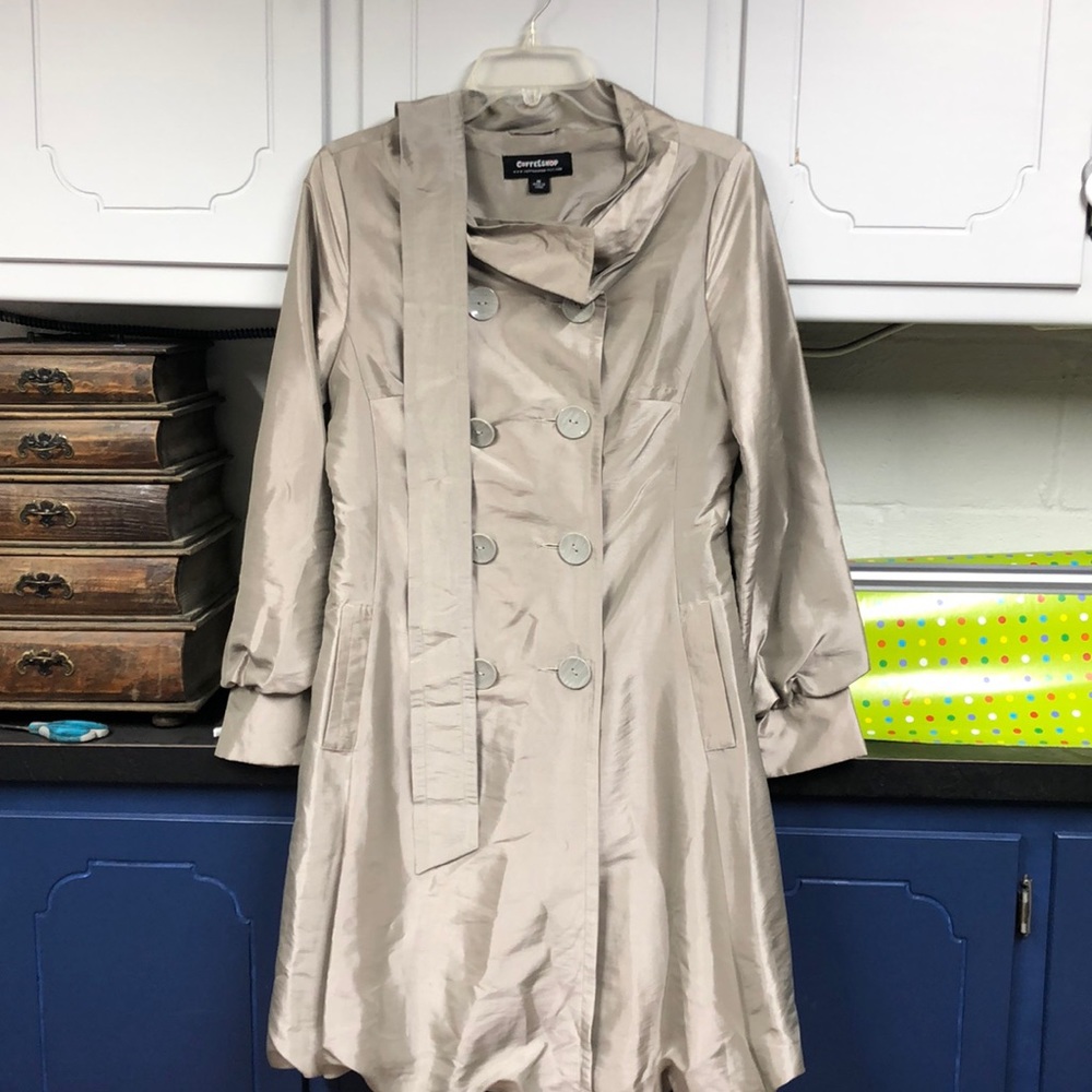 Coffee‎ Shop nylon light weight dress coat